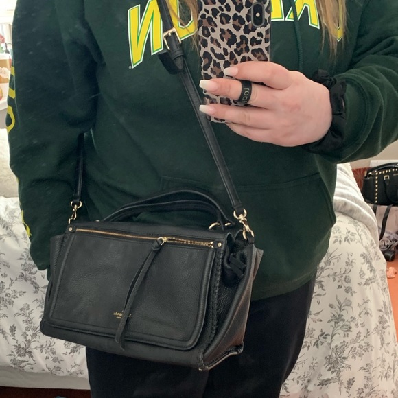 ♠️ Kate Spade Bag ♠️ - Picture 6 of 8